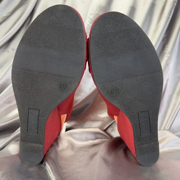 Comfort Plus Predictions Women’s 9  Wedge Slingback Sandals Red Summer Heels NEW - Picture 9 of 14